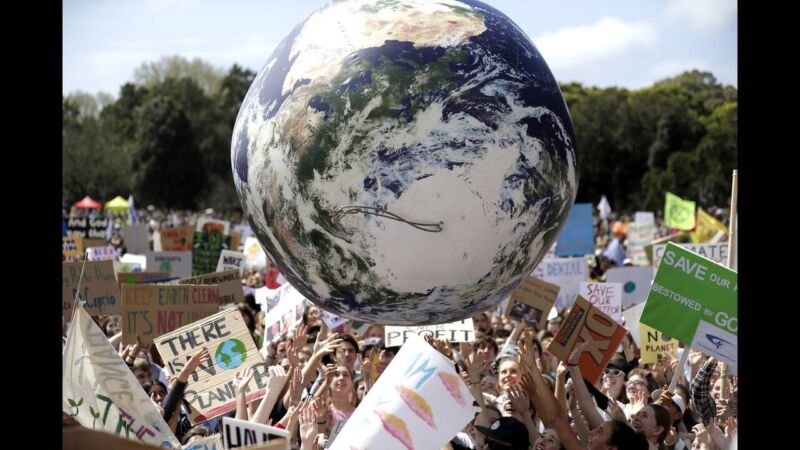 «Κλιματική επείγουσα ανάγκη»: SOS 11.200 επιστημόνων από 153 χώρες για το κλίμα
