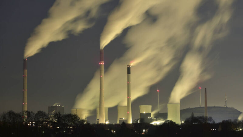 Θλιβερό ρεκόρ για την παγκόσμια μέτρηση διοξειδίου του άνθρακα τον Μάιο παρά την πανδημία